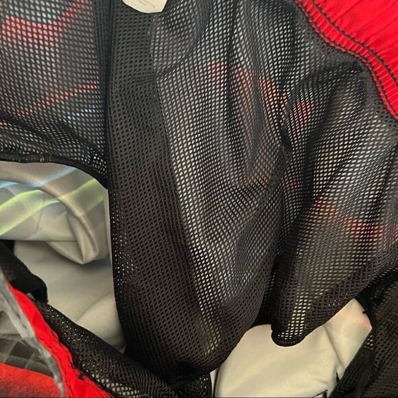 Speedo Men's Small Swim Trunks Board Shorts Mesh Brief Pockets Black Red Plaid - Picture 5 of 5